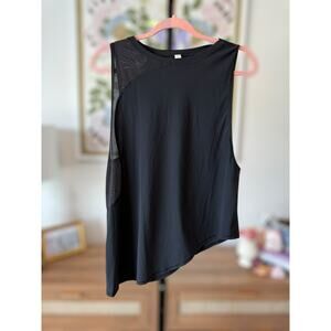 Lululemon Strength in Stance Black Asymmetrical Running Tank Size 6